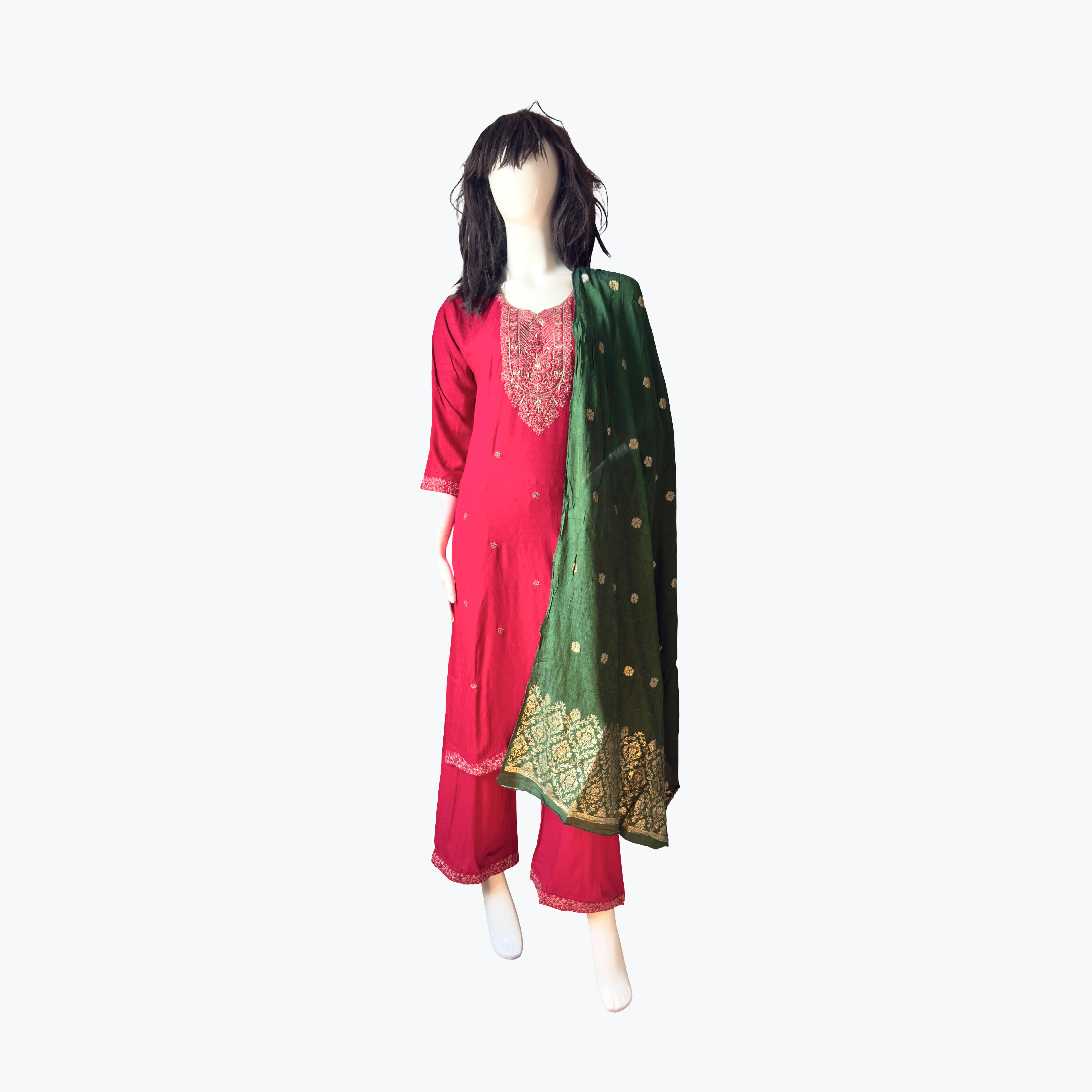 Maroon Embroidered Kurta with Green Dupatta